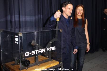 G Store Opening 10042013 001