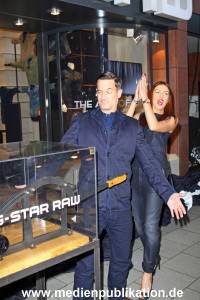 G Store Opening 10042013 011