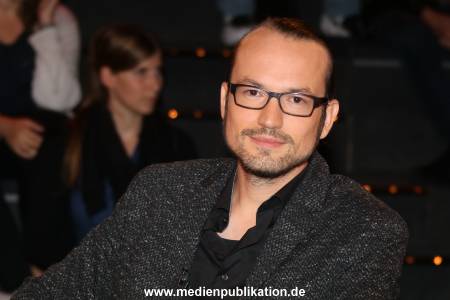 Lanz Sendung1 1207 074