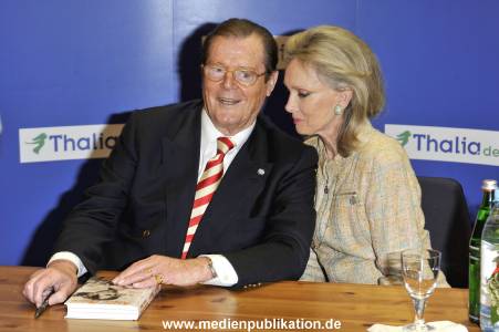 Roger Moore Thalia 30052009 004