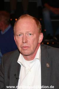 Lanz Sendung 1 23092015 005