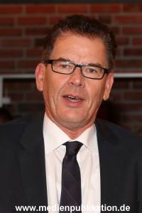 Lanz Sendung 1 23092015 023