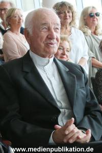 Mueller Stahl 30082015 053