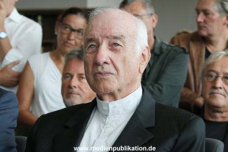 Mueller Stahl 30082015 070