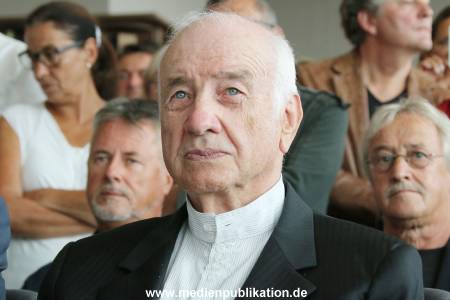 Mueller Stahl 30082015 082