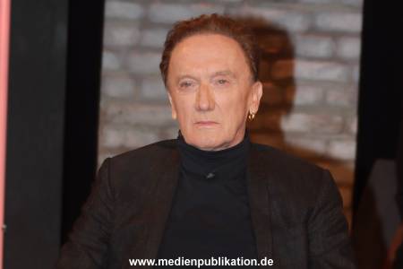 Talkshow 3nach9 13052022 012