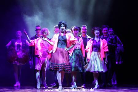 Grease 15042014 002