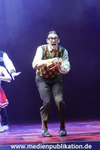 Grease 15042014 006