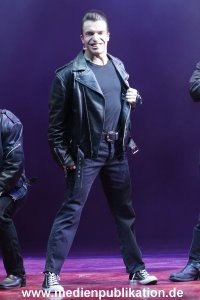 Grease 15042014 010