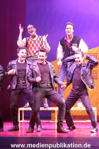Grease 15042014 033