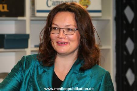 Nahles Wunderland 01092013 011
