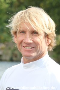 RobbyNaish Senator 25092014 183