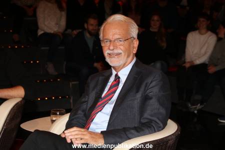 Lanz Sendung2 06122016 041