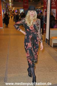 Late Night Shopping 03032018 500