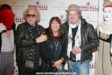 Roncalli Cafe 01122015 089