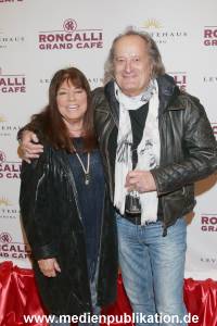 Roncalli Cafe 01122015 106