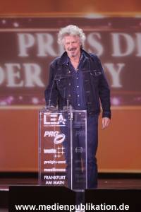 LEA Award 04042016 1079