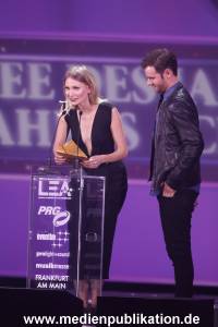 LEA Award 04042016 929