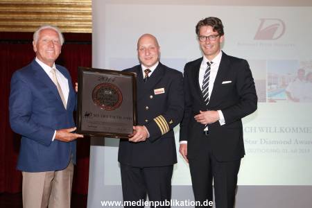 Six Star Award 01072014 017