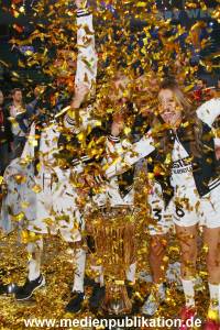 Voelkerball 16042016 808