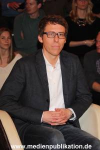 Lanz Sendung1 06042015 018