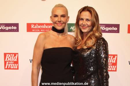 Goldene Bild der Frau 13102016 209