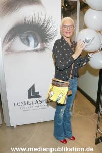 Luxuslashes 07102015 320