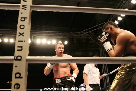 Universum Fight Night 12102012 036