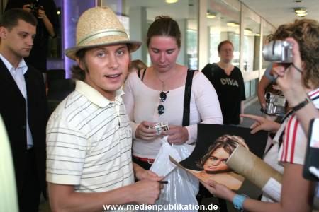 Mark Owen RHH 04072005 010