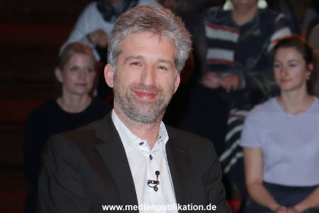 Lanz Sendung1 11032020 003