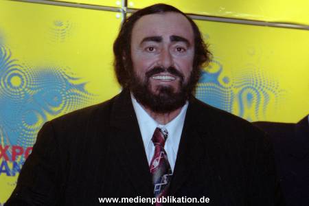N2742 Pavarotti Hannover 1997