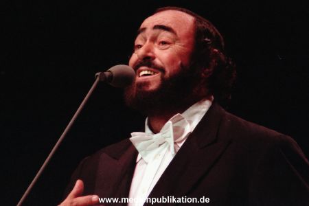 N2771 b Pavarotti Hannover 1997