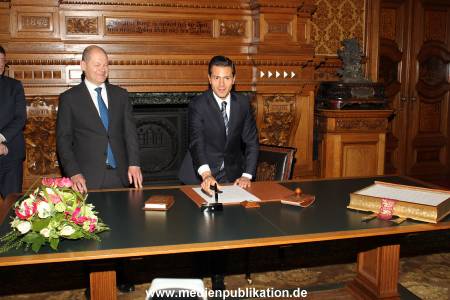 Rathaus 12042016 013