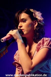 Katy Perry 17092008 150