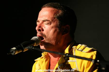 Queen Tribute 04072006 011