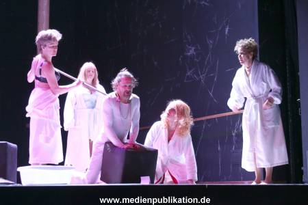 Die Damen warten 24012014 107