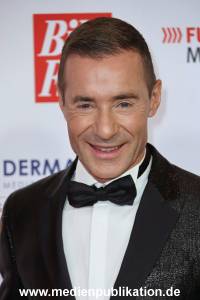GoldeneBildDerFrau 20112024 1040