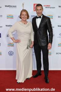 GoldeneBildDerFrau 20112024 1070