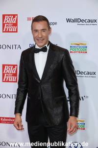 GoldeneBildDerFrau 20112024 1076