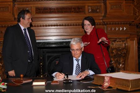 Rathaus 11052010 015