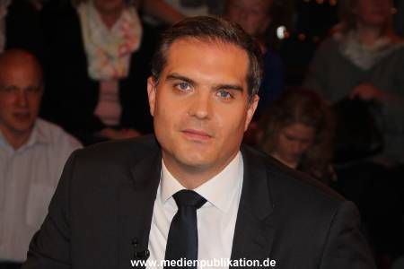 Lanz Sendung1 06042015 032