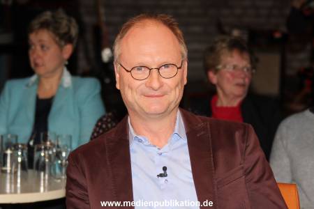 Talkshow 3nach9 01012019 116