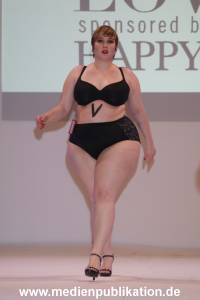 Plus Size Fashion 29102016 100