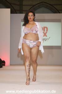 Plus Size Fashion 29102016 145