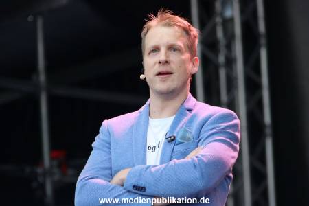 Pocher Autokino 01072020 075
