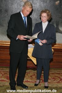 Bundesverdienstkreuz Pohl 30112005 022