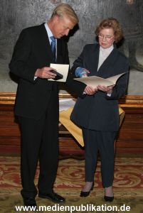 Bundesverdienstkreuz Pohl 30112005 026