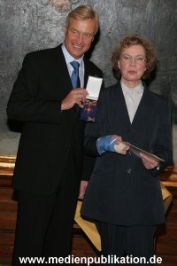 Bundesverdienstkreuz Pohl 30112005 042
