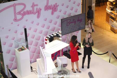 BeautyDays Tag1 14112019 064