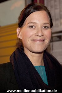 Valerie 03102010 003